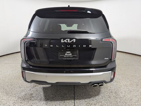 Used 2023 Kia Telluride SX Prestige AWD/4WD image 5