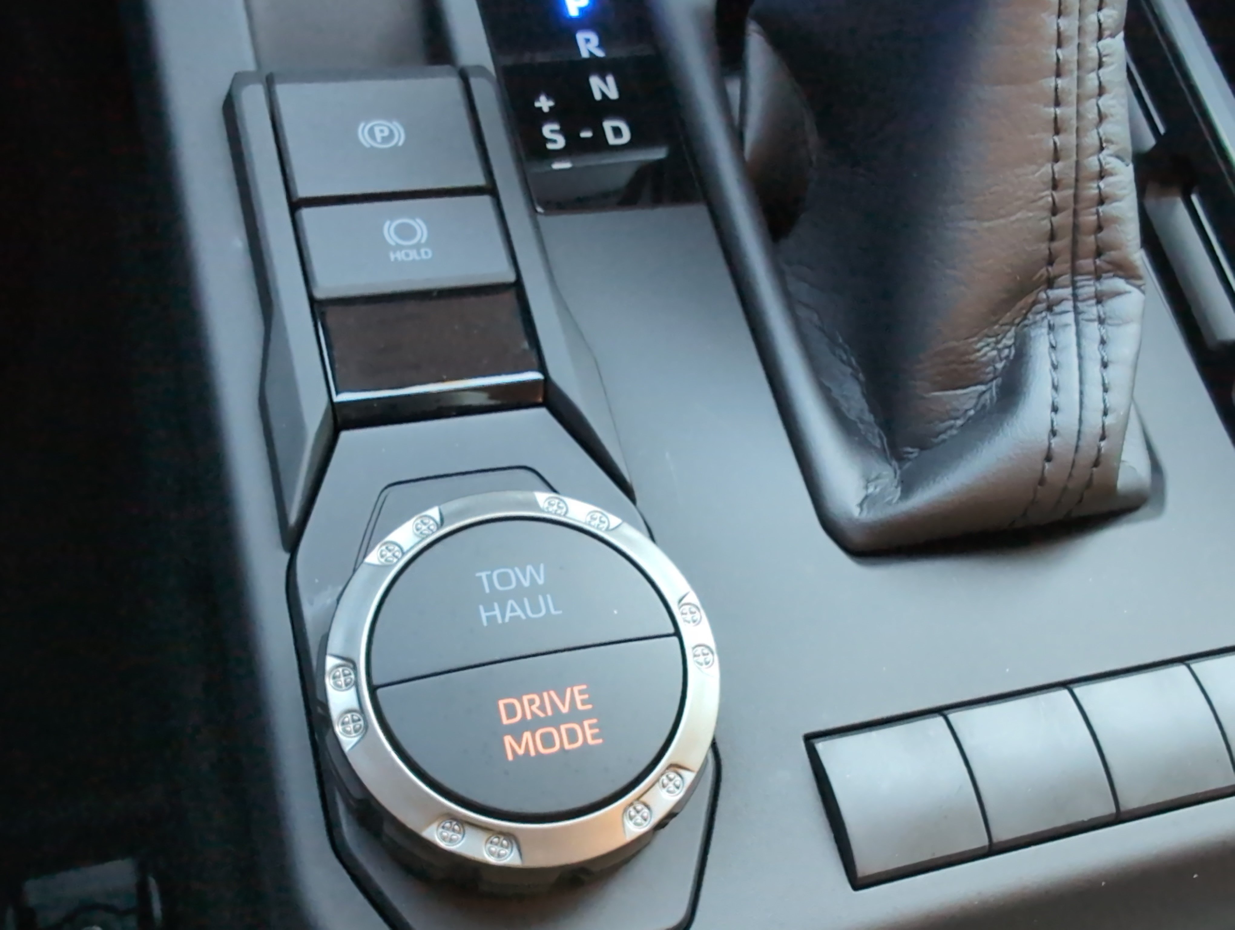 Certified 2026 Toyota 4Runner SR5 RWD image 38