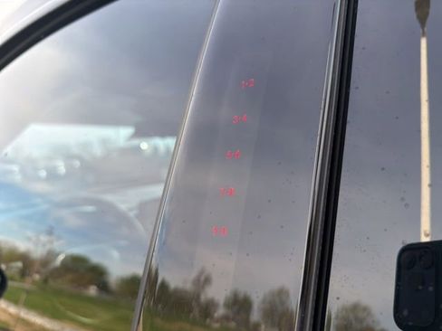 Used 2022 Ford Explorer XLT w/ Equipment Group 202A image 25