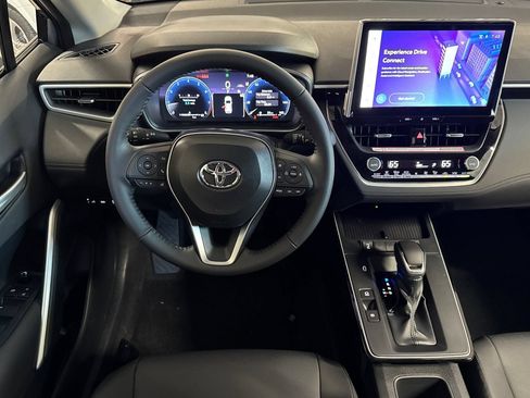 New 2026 Toyota Corolla Cross XLE FWD image 17
