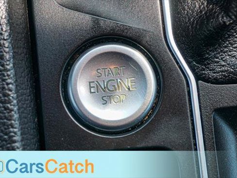 Used 2019 Volkswagen Atlas SE image 35