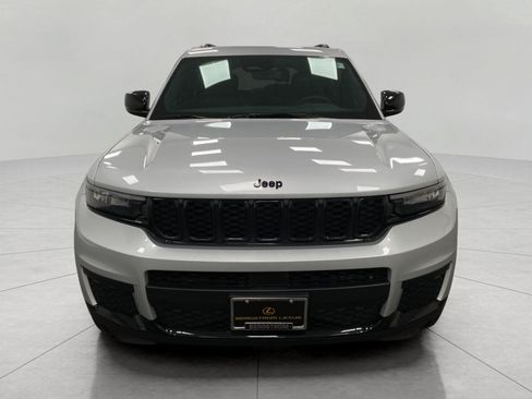 Used 2023 Jeep Grand Cherokee L Laredo AWD/4WD image 10
