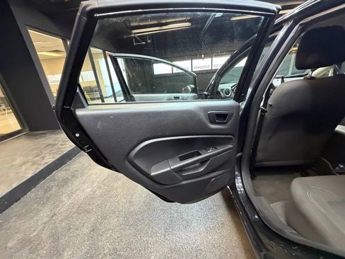 Used 2019 Ford Fiesta SE w/ Equipment Group 201A image 26