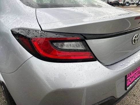 New 2026 Toyota GR86 RWD image 31