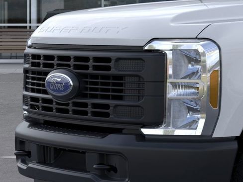 New 2026 Ford F350 XL AWD/4WD image 17