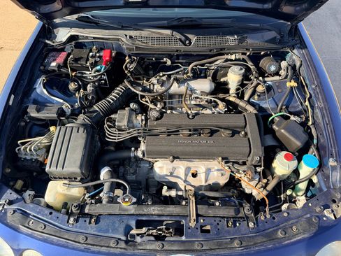 Used 1998 Acura Integra LS image 18