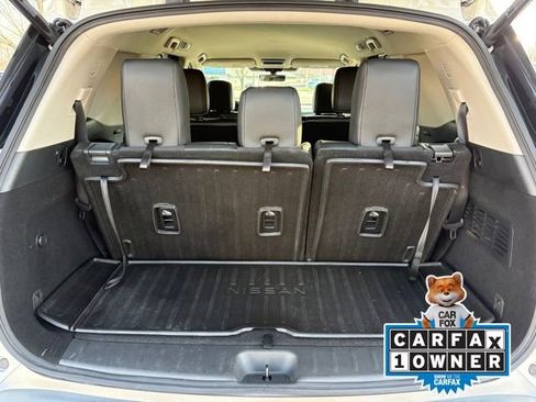 Used 2023 Nissan Pathfinder SL w/ Lighting Package (N92) image 25