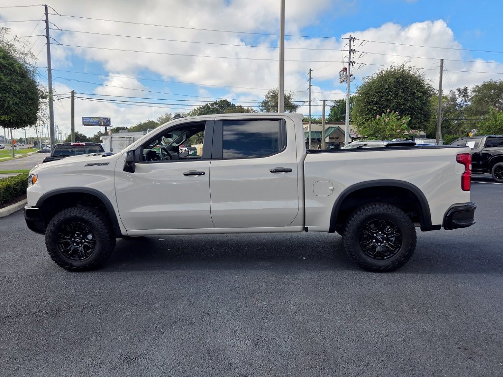 Certified 2026 Chevrolet Silverado 1500 ZR2 w/ Dark Appearance Package AWD/4WD image 5