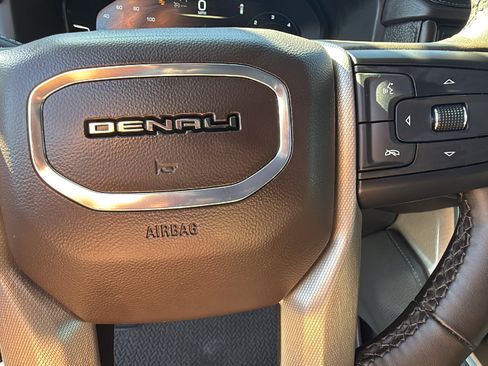 Certified 2024 GMC Yukon Denali image 20