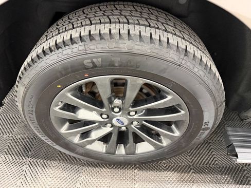Used 2019 Ford Expedition Max Limited AWD/4WD image 27