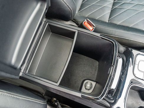 Used 2023 Kia Telluride SX Prestige X-Pro image 12