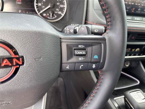 Used 2025 Nissan Rogue SV w/ Rock Creek Premium Package AWD/4WD image 21