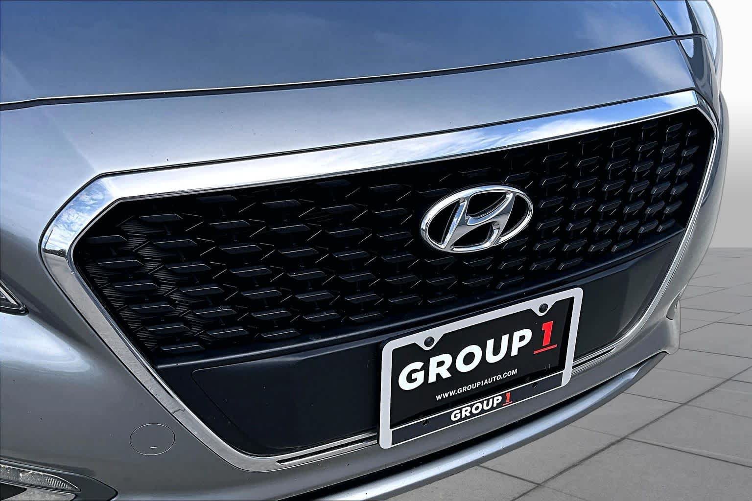 Used 2017 Hyundai Sonata SE FWD image 28