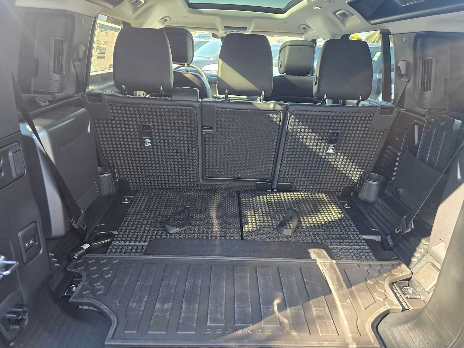 New 2026 Land Rover Defender 110 S AWD/4WD image 14