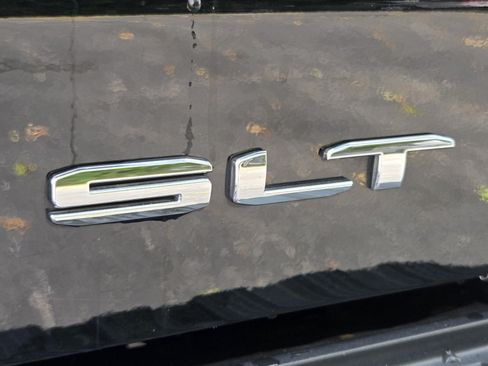 Certified 2024 GMC Sierra 1500 SLT AWD/4WD image 15