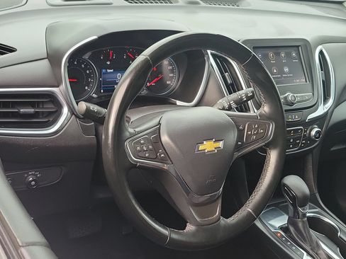 Used 2024 Chevrolet Equinox LT w/ Driver Convenience Package FWD image 8