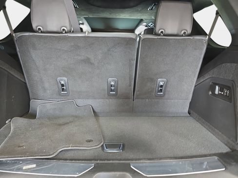 Used 2023 Cadillac Escalade V AWD/4WD image 12