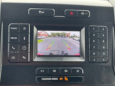 Used 2018 Ford F150 XLT RWD image 19