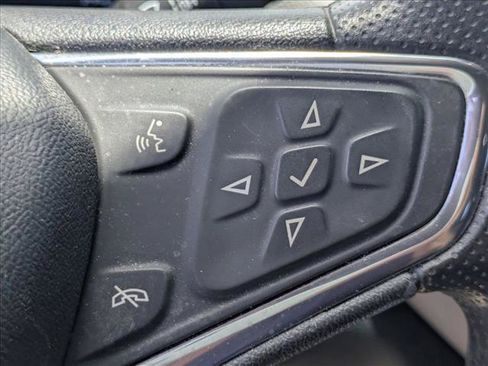 Certified 2020 Chevrolet Equinox LS FWD image 14