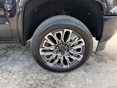 Used 2016 GMC Sierra 1500 SLT w/ All-Terrain Package image 14