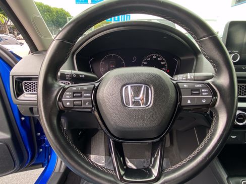 Certified 2023 Honda Civic EX image 24