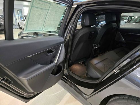 Used 2025 BMW i5 xDrive40 w/ Premium Package image 15