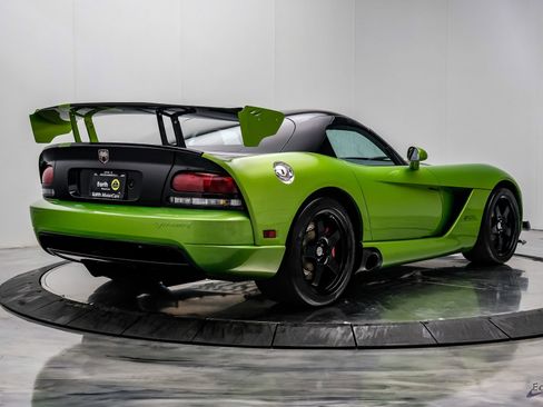 Used 2010 Dodge Viper ACR RWD image 20