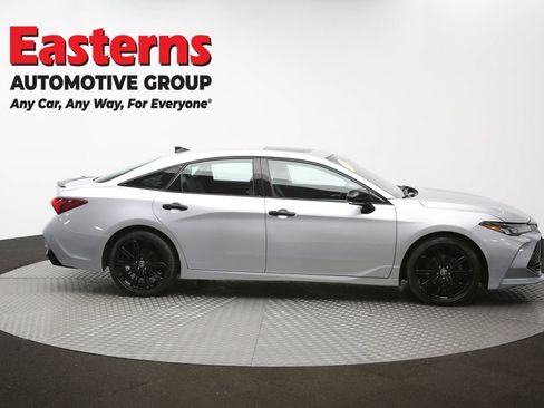 Used 2021 Toyota Avalon XSE image 48
