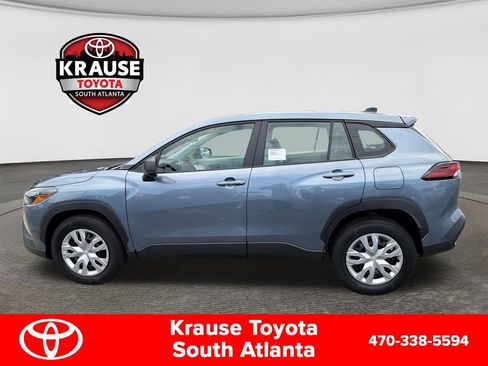 Used 2026 Toyota Corolla Cross L FWD image 8