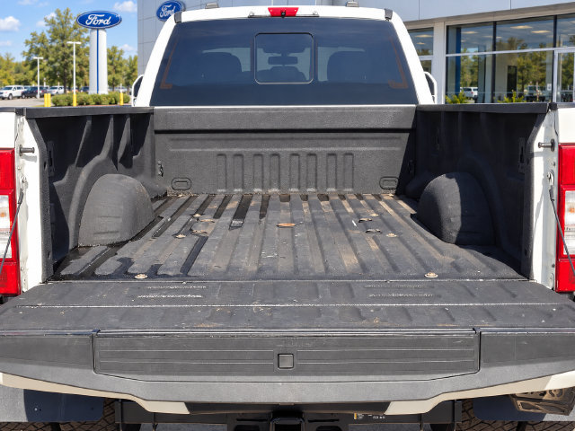 Used 2020 Ford F350 Lariat w/ Lariat Ultimate Package AWD/4WD image 9