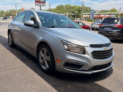 Used 2015 Chevrolet Cruze LT FWD image 5