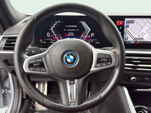 Used 2023 BMW i4 eDrive40 w/ M Sport Package RWD image 17