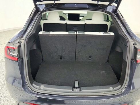 Used 2023 Tesla Model Y Long Range image 26