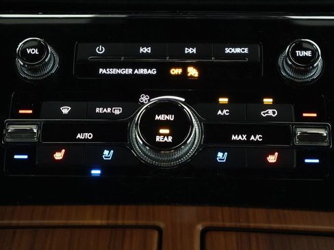 Used 2019 Lincoln Navigator L Reserve AWD/4WD image 57