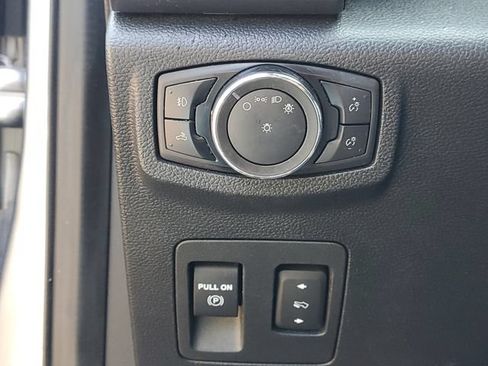 Used 2020 Ford F150 XLT w/ Equipment Group 302A Luxury AWD/4WD image 16