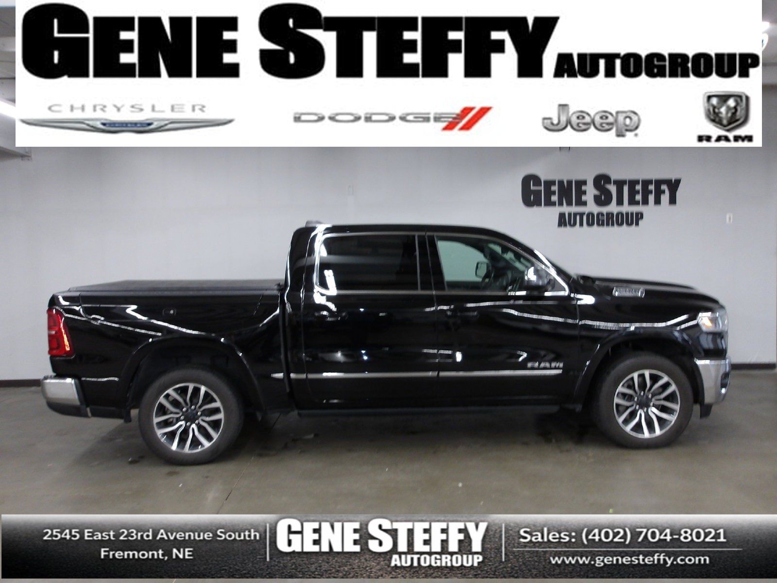Used 2026 RAM 1500 Limited AWD/4WD image 1