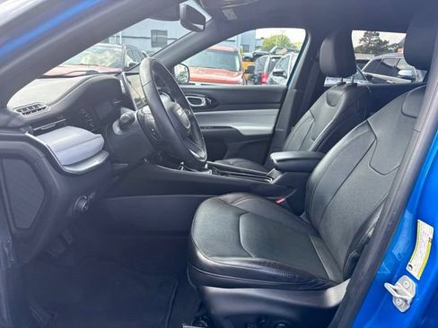 Certified 2023 Jeep Compass Limited AWD/4WD image 24