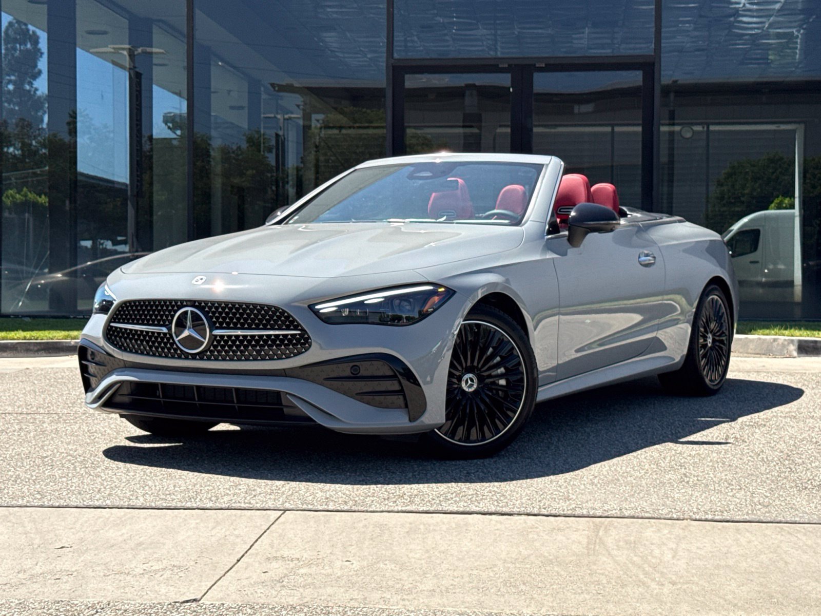 New 2026 Mercedes-Benz CLE 450 4MATIC Cabriolet image 2
