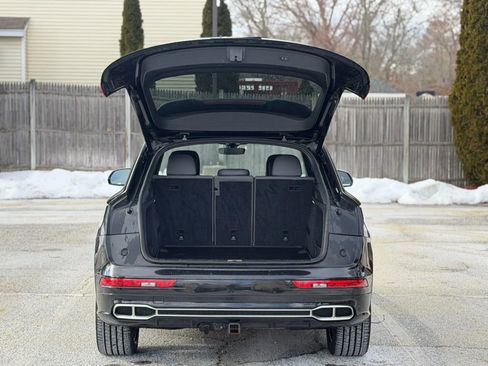 Used 2019 Audi SQ5 Prestige w/ Prestige Package image 7