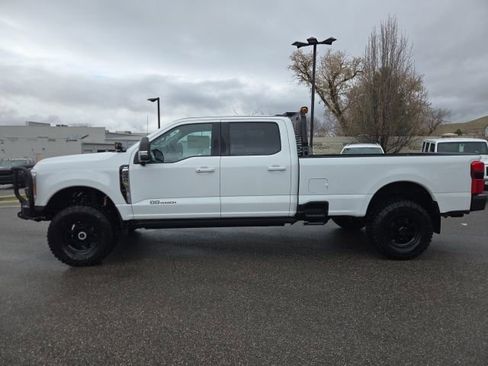 New 2026 Ford F350 XLT w/ XLT Premium Package AWD/4WD image 8