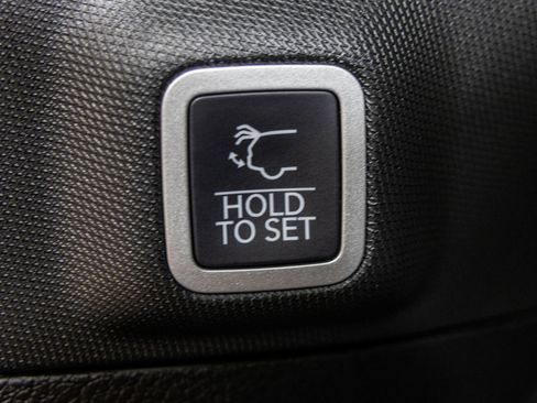 New 2026 Jeep Grand Cherokee Limited w/ Limited Altitude Package AWD/4WD image 40