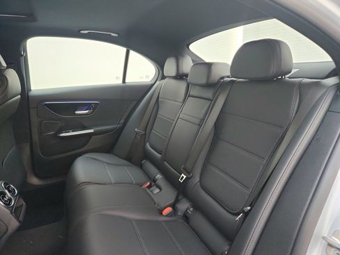 Used 2025 Mercedes-Benz C 300 Sedan image 17