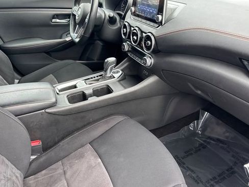 Used 2023 Nissan Sentra SR w/ Electronics Package image 19