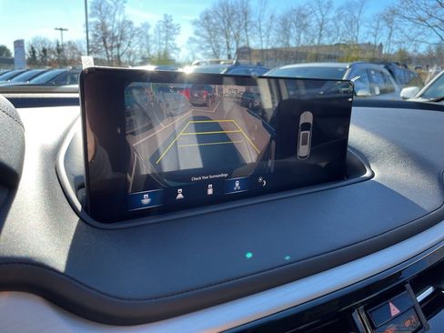 Used 2024 Acura MDX SH-AWD w/ Technology Package image 35