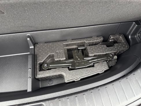 Certified 2023 Hyundai Santa Fe SE FWD image 27