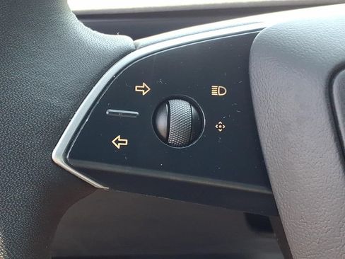 Used 2025 Tesla Model 3 Long Range AWD/4WD image 9