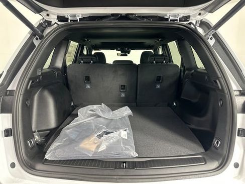 New 2026 Jeep Grand Cherokee Laredo X AWD/4WD image 6