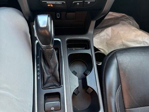 Used 2018 Ford Escape SEL AWD/4WD image 15