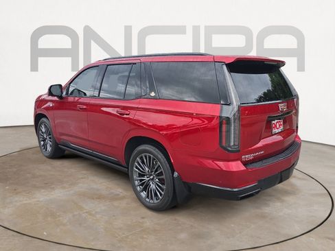 Used 2025 Cadillac Escalade Sport Platinum w/ LPO, Floor Liner Package AWD/4WD image 8