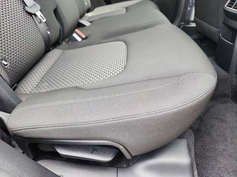 Used 2024 Kia Sportage LX AWD/4WD image 30